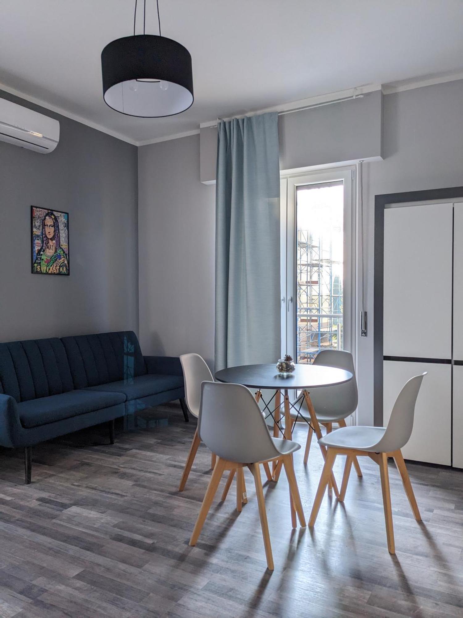 Bardolino Center Apartments ภายนอก รูปภาพ