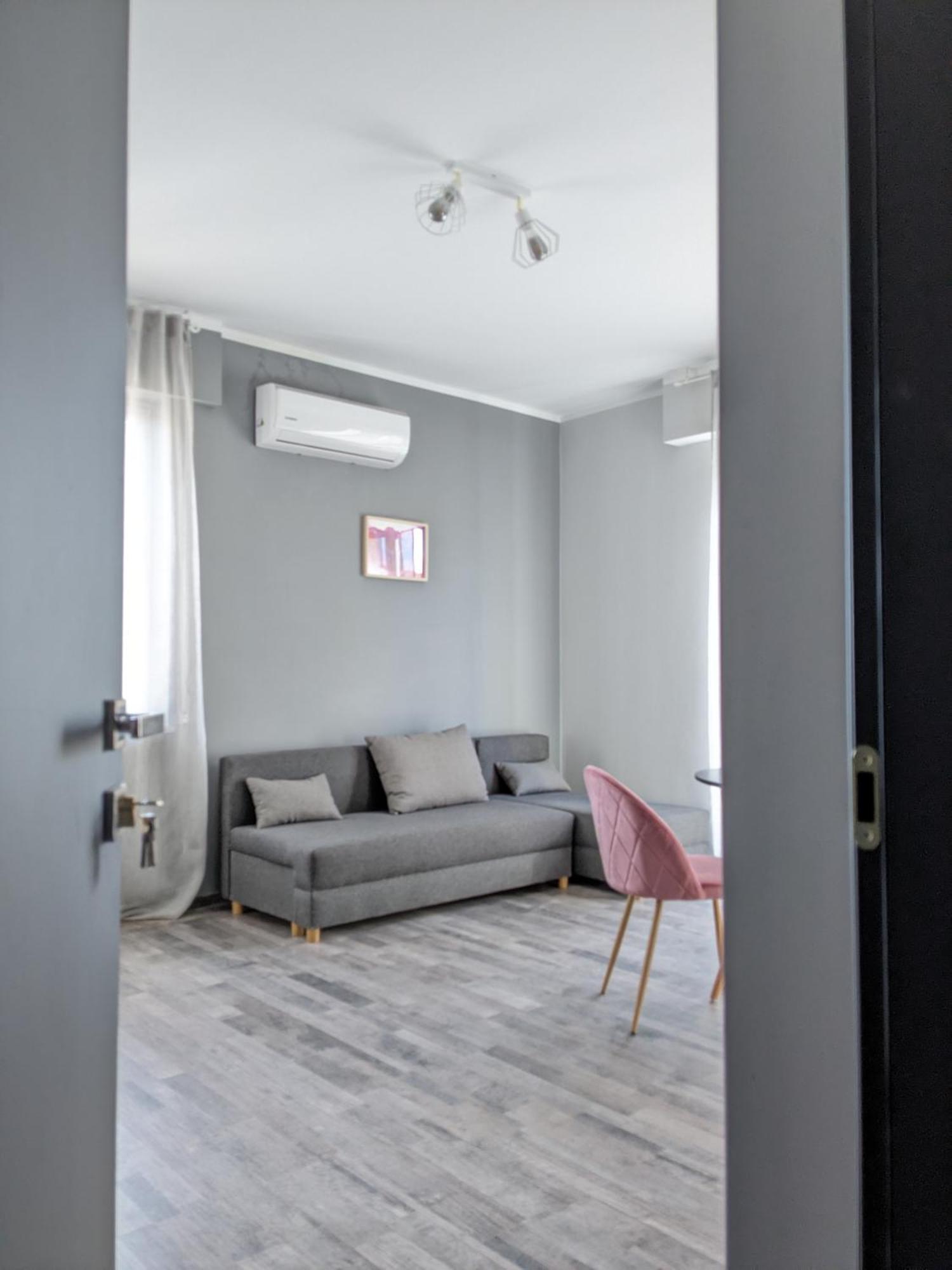 Bardolino Center Apartments ภายนอก รูปภาพ