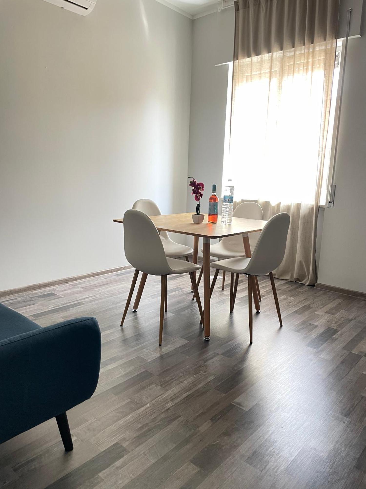 Bardolino Center Apartments ภายนอก รูปภาพ
