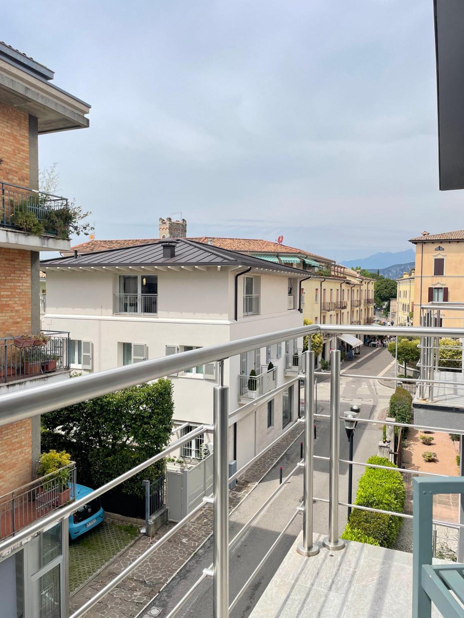 Bardolino Center Apartments ภายนอก รูปภาพ