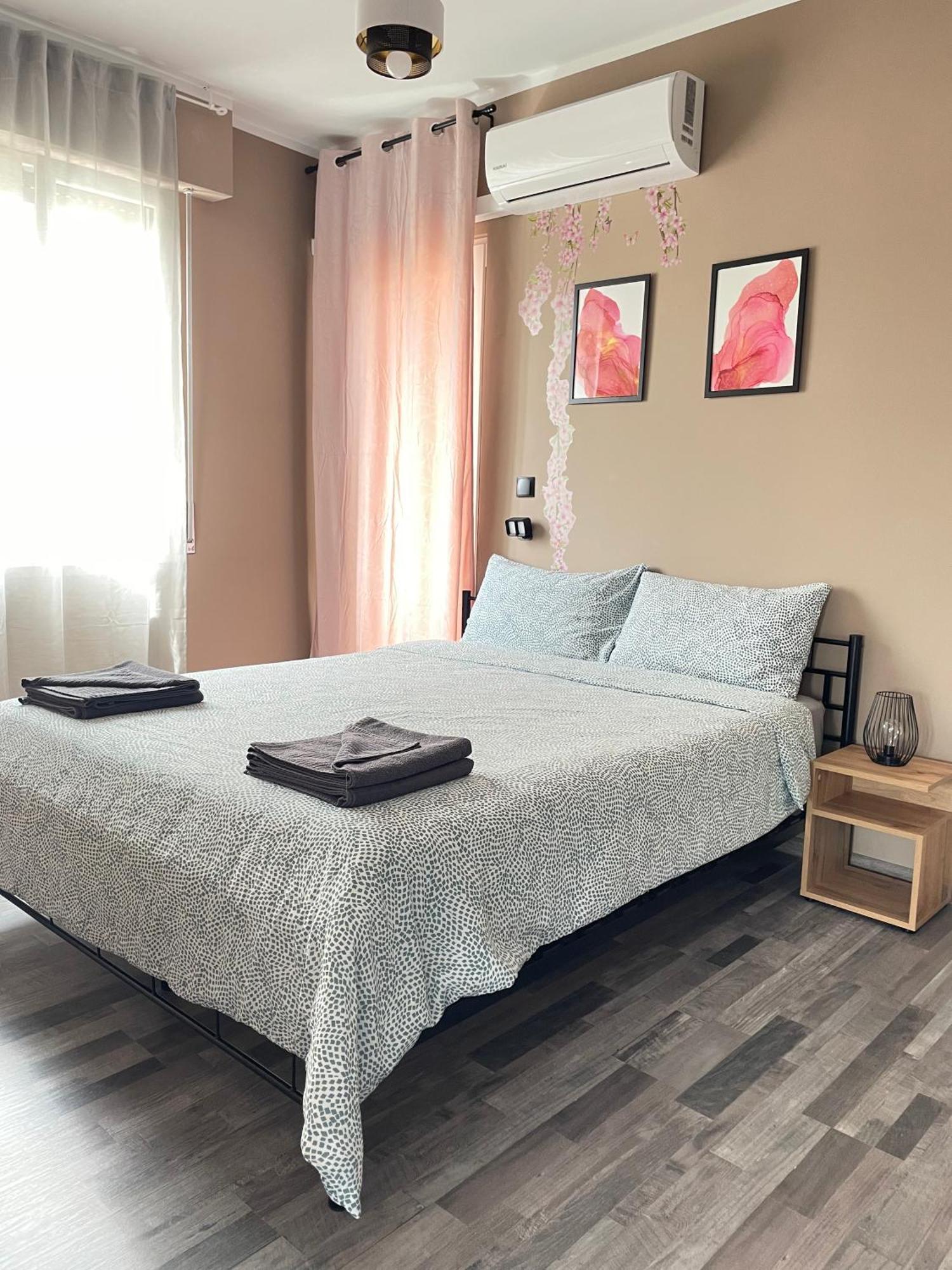 Bardolino Center Apartments ภายนอก รูปภาพ